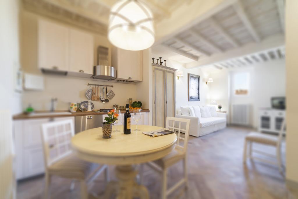 Charming Loft Near Ponte Vecchio Florence
